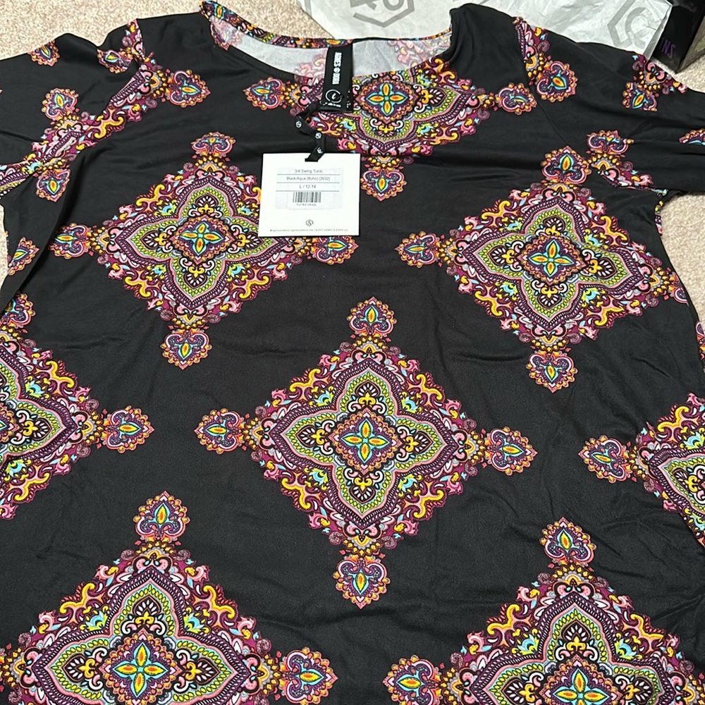 NWT Agnes and Dora 3/4 swing top with pockets size L